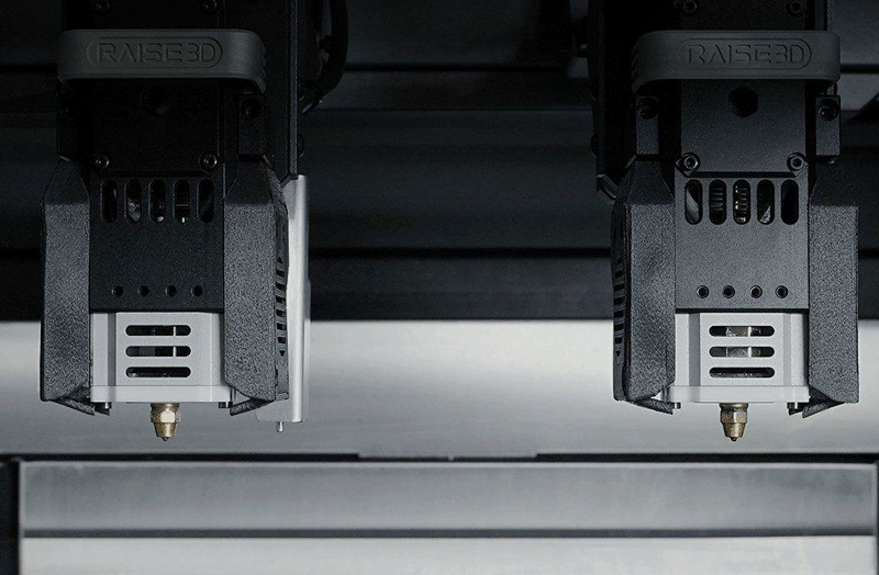 Les buses en carbure de silicium résistantes à l'abrasion équipant l'imprimante 3D Raise3D RMF500